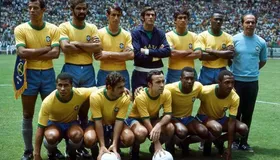 A quantidade de faltas que o Pelé recebeu nas Copas